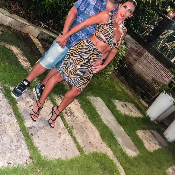 Taking A Walk On The Wild Side Skirt Set - Picture 4 of 4